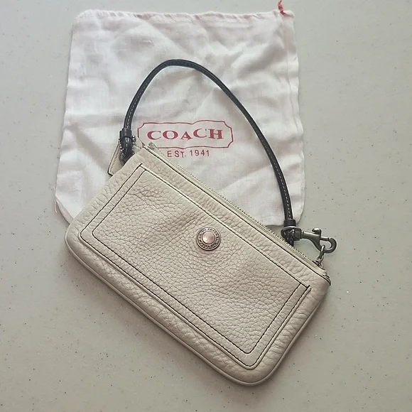 Coach Clutch/Wristlet with Dust bag - Picture 3 of 8